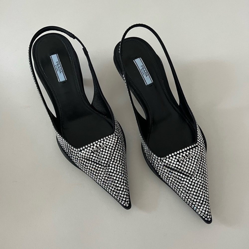 🔥$1100🔥 Prada Crystal Embellished Logo Slingback Sandals Shoes - Picture 3 of 9